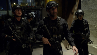 Imagen de S.W.A.T.: Los... (T2): Ep.21 Día fatídico - 5