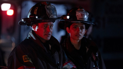 Imagen de Chicago Fire (T13): Ep.7 Intocable - 3