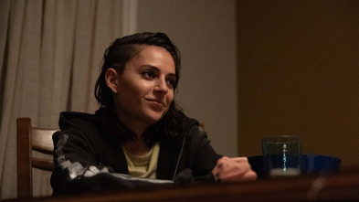 Imagen de Revival (T1): Ep.6 Linajes - 1