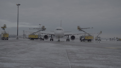 Imagen de Dentro del aeropuerto...: Un frente helado - 1