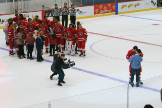 Imagen de Más que rivales (T1): Ep.5 Creeré en cualquier cosa - 5