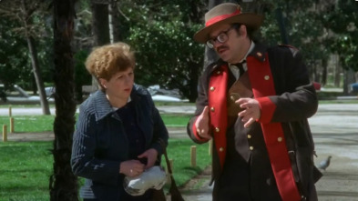 Imagen de Martes y trece, ni te cases ni te embarques - 12