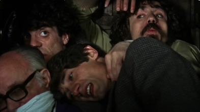 Imagen de Martes y trece, ni te cases ni te embarques - 15