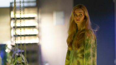 Imagen de Y entonces, huyes (T1): Ep.1  - 2