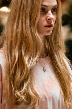 Imagen de Y entonces, huyes (T1): Ep.3  - 1