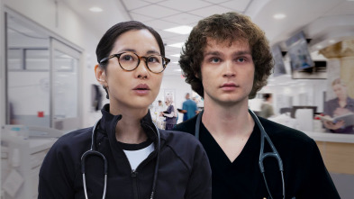 Imagen de The Pitt Podcast (T2): 2:00 P.M. with Irene Choi and Lucas Iverson - 2