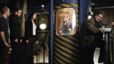 Imagen de Warehouse 13 (T4): Ep.19 Todo el tiempo del mundo - 2