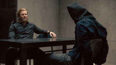 Imagen de Lioness (T3): Ep.5 El ejército de los idiotas - 2