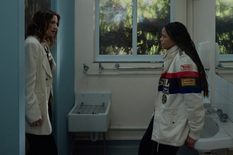 Imagen de Big Mood (T1): Ep.6 El más allá - 2