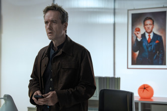 Imagen de (LSE) - La mujer... (T1): Ep.5 (LSE) - Delirios - 1