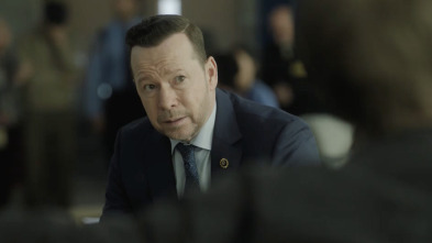 Imagen de Boston Blue (T1): Ep.15 Para los que no hayan sido escuchados - 1