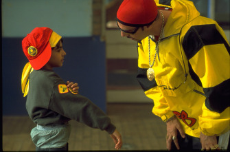 Imagen de Ali G anda suelto - 11