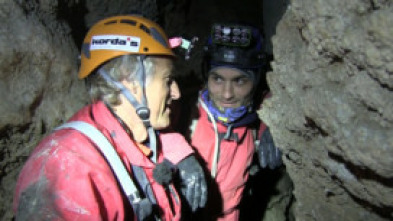 Imagen de Volando voy: Gran pozo de Cantabria - 10