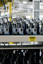 Imagen de Así se hace (T8): Vehículos de tres ruedas//Bates de béisbol//Bonsais artificiales//Trombones - 4