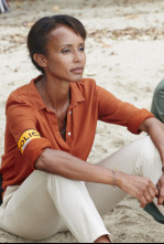 Imagen de Crimen en el trópico (T2): Ep.8 La bahía del marín - 5