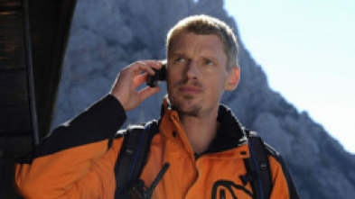 Imagen de Rescate en los Alpes (T2): Ep.3 Un acto desesperado - 5