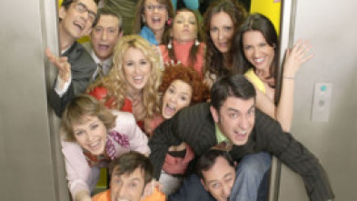 Imagen de Camera Café (T1): Ep.66 El novio de Asun - La vespa de Julián - La infanta - Enfermo - El tío Ángel - 5