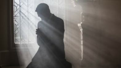 Imagen de Curas asesinos: Ep.10 - 5