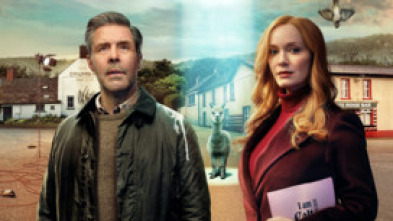 Imagen de Small Town, Big... (T1): Ep.5 La pluma es poderosa - 7