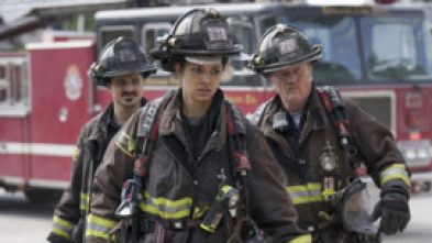 Imagen de Chicago Fire (T7): Ep.4 Esto no es una ONG - 5