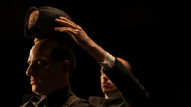 Imagen de Mussolini: Son of... (T1): Ep.8  - 7