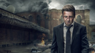 Imagen de Mayor of Kingstown (T2): Ep.10 Pequeña hormiga verde - 7