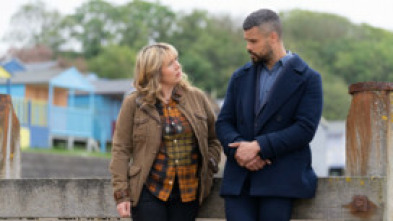 Imagen de Los casos de... (T3): Ep.1 Chica, Playa de Whitstable - 6