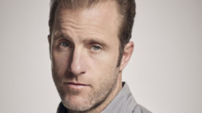 Imagen de Hawai 5.0 (T8): Ep.19 Aohe Mea Make I Ka Hewa; Make No I Ka Mihi Ole (Nadie ha muerto por los errores que ha cometido; ... - 5