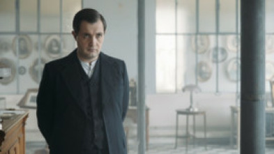 Imagen de Querida desconocida - 5