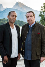 Imagen de Asesinatos en la... (T4): Ep.9 Más allá de las nubes - 5