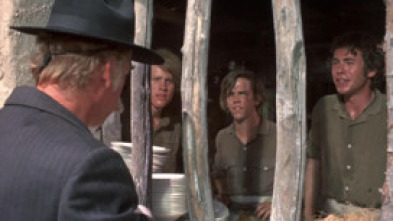 Imagen de Tres forajidos y un pistolero - 5