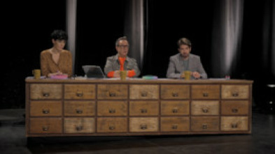 Imagen de La Puntual (T2): Ens posem de vint-i-un botons - 5