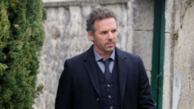 Imagen de Asesinato en Chartres - 7