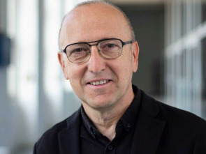 Imagen de Página 2 (T19): Emmanuel Carrère - 1