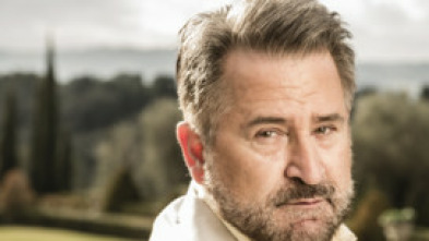 Imagen de Riviera (T1): Ep.4 Retrato de familia - 7