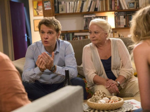 Imagen de Padres adoptivos - 1