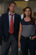 Imagen de The Mysteries of... (T1): Ep.6 El misterio de la pasarela roja - 2