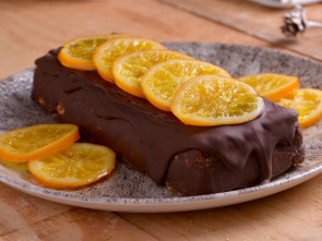 Postres caseros... (T1): Tarta con lionesas y fresones y Turrón de chocolate con naranja