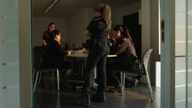 Imagen de Polis (T1): Ep.3 La pitjor violència que puguis viure - 3