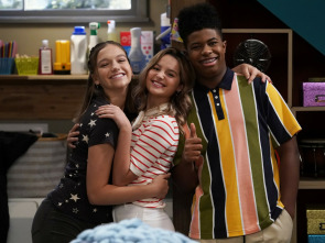 Imagen de Trabajos... (T1): Ep.16 ¡Gana un jacuzzi! - 1