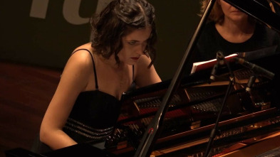 Imagen de Concurso Franz Liszt 2017 - Final - Dina Ivanova - 3