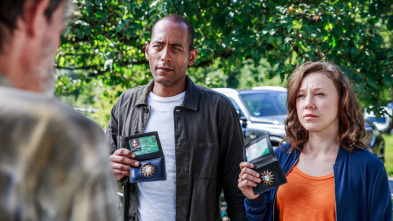 Imagen de Asesinatos en la... (T5): Ep.9  - 4