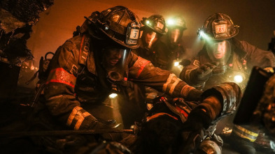 Imagen de Chicago Fire (T8): Ep.16 La tendencia del ahogado - 3