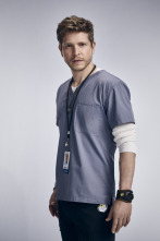 Imagen de The Resident (T1): Ep.2 Día de la independencia - 2