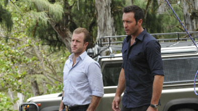 Imagen de Hawai 5.0 (T6): Ep.1 Mai ho'oni I ka wai lana malie (No turbes las aguas que bajan tranquilas) - 3