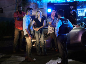 Imagen de Magnum (T2): Ep.12 Medidas desesperadas - 1