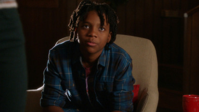 Imagen de 9-1-1 (T5): Ep.10 Envuelto en rojo - 5