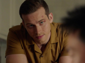 Imagen de 9-1-1 (T5): Ep.4 Fuera y en casa - 2