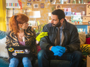 Imagen de ACI: Alta... (T1): Ep.2 Costumbre malgache - 2