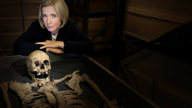 Lucy Worsley investiga 